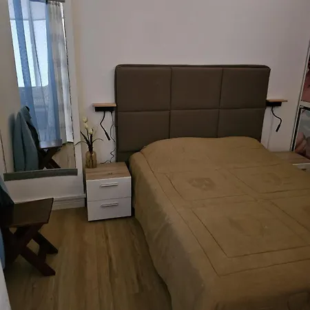 Proprio Apartment *